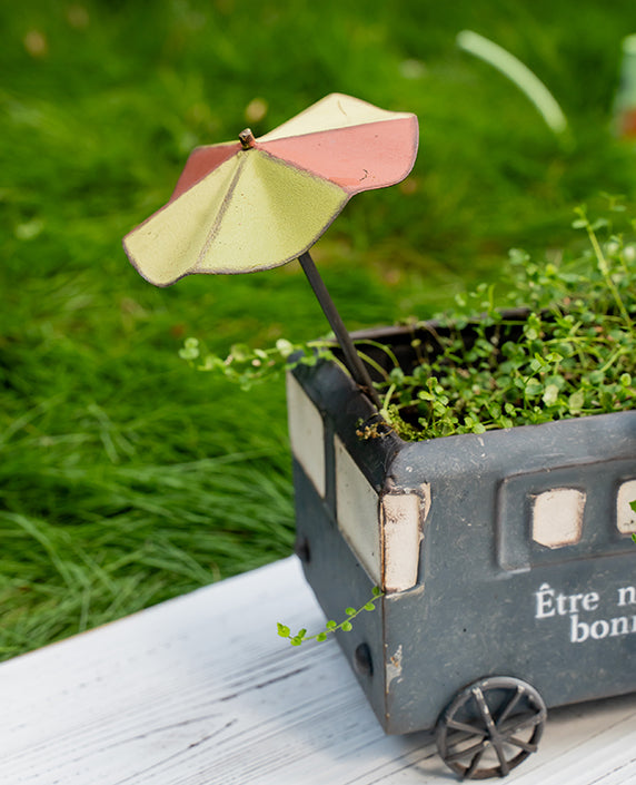 Country Style Vintage Distressed Bus Tin Planter