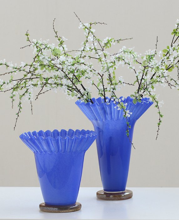 Handcrafted Pleated Neck Art Vase