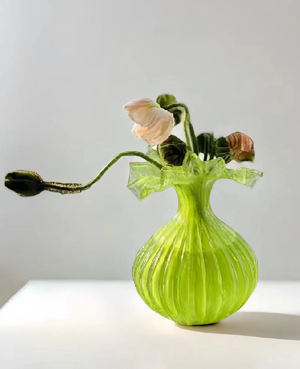 Threaded lines handcrafted glass vase