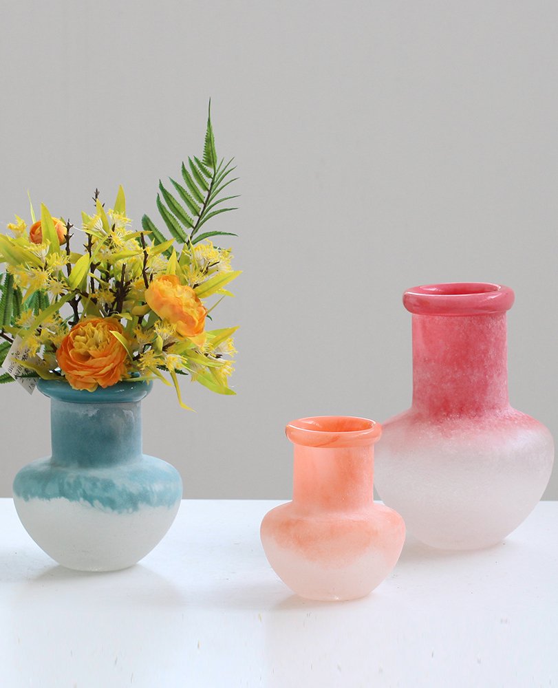 Gradient Frosted Handmade Glass Vase